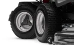 Husqvarna Profi-Allrad-Frontmäher RC 320Ts AWD – Grundgerät ohne Mähdeck – Modell 2025 – Image 17