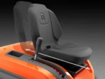 Husqvarna Rasentraktor TC 220T – Modell 2025 – Image 4